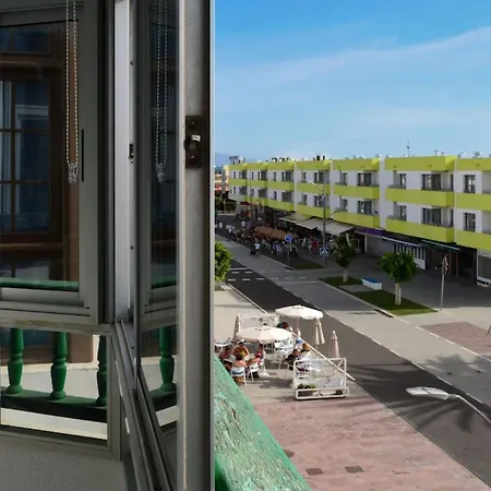 Apartment Blue Loft En Main Street By Rentalfue *