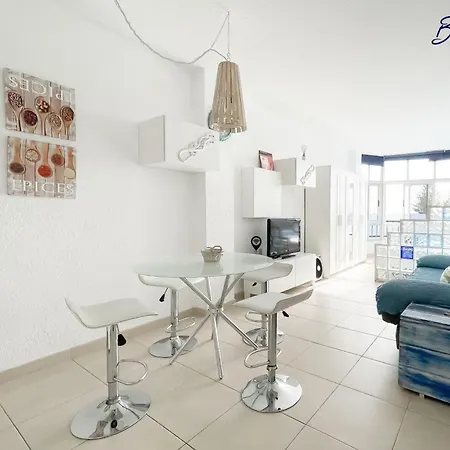Blue Loft En Main Street By Rentalfue Corralejo